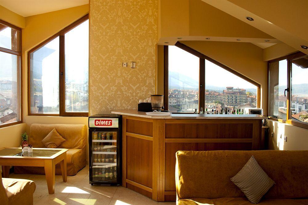 Korina Sky Hotel 반스코 외부 사진